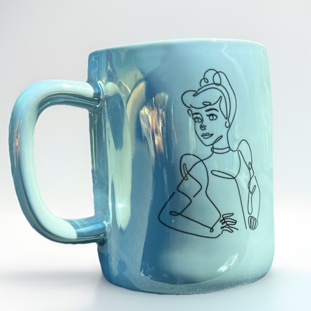 Rae Dunn By Magenta Disney Cinderella Princess “A Dream Is A Wish” Mug w/ Lid - Picture 2 of 5